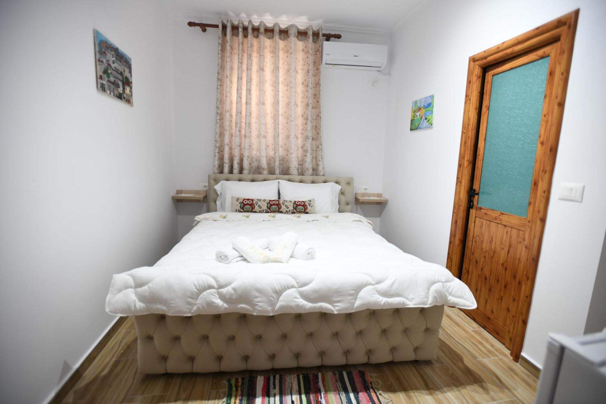 Guest House Luli Berat Exterior foto